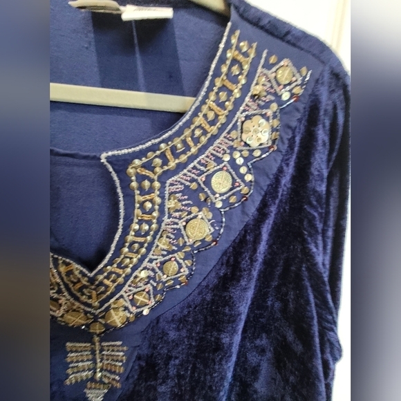 ROAMAN'S Sz 16W Velvet Beaded Embellished Front Keyhole Tie String Tunic - Picture 5 of 8